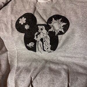 Gildan Gray Sweatshirt with Black Graphic